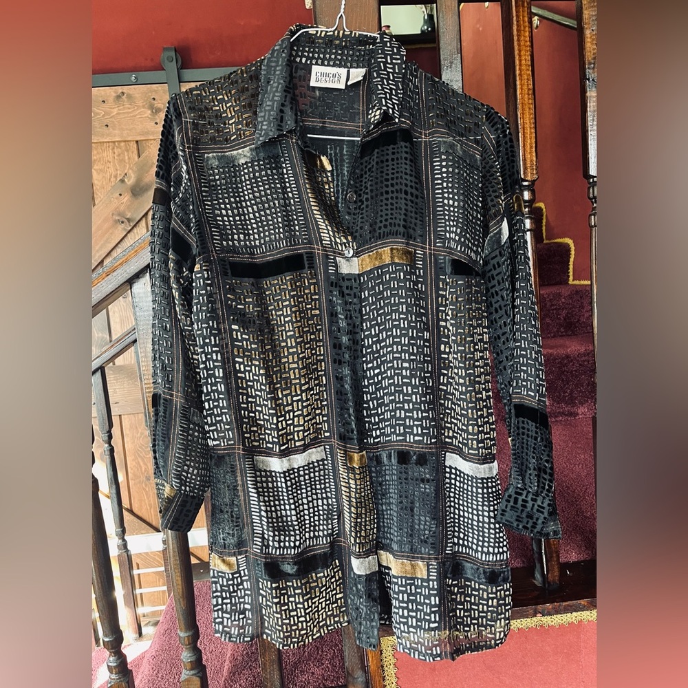 Chico’s flowy blouse - understated bling!